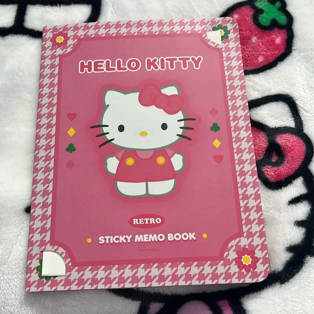 Hello Kitty Memo Book-Style Set of Sticky Notes and Stationary Pages